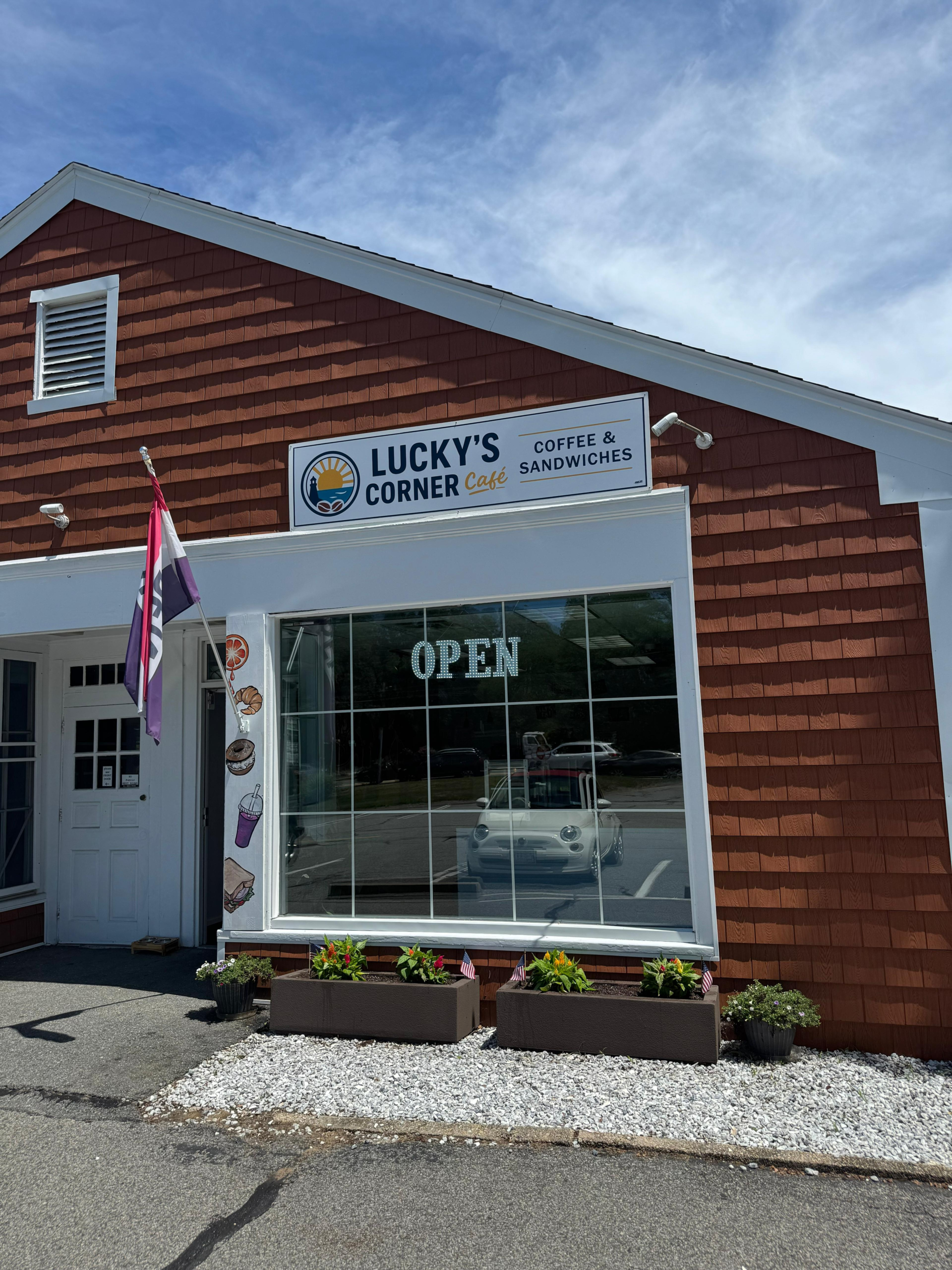 Luckys Corner Cafe Outside